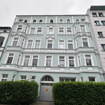 Familienfreundliche Mit Parkplatz Und Balkon Апартаменты *